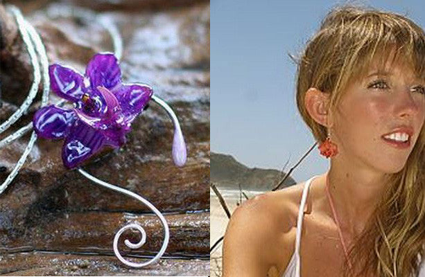 Doritis "Phalaenopsis" Orchid Jewelry Earring (Orange)